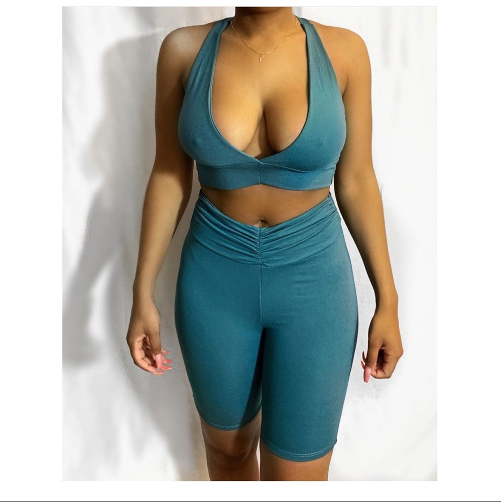 The chill out set. Very stretchy